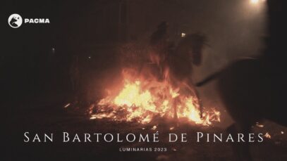 Documentamos las Luminarias: caballos doblegados a las brasas del fuego